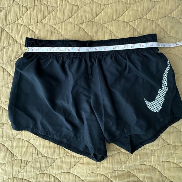 2 pc set - Nike Black Athletic Set with Checkered Swoosh - Picture 8 of 13